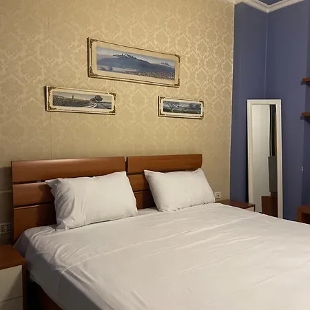 Aura Seaview Apartament *