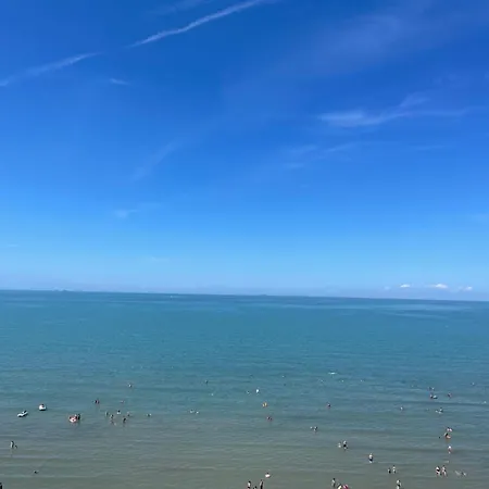 Aura Seaview Apartament Appartamento Durrës